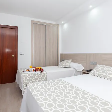 Olympia Ronda Ii Hotel