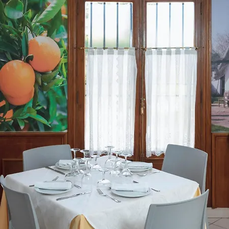 Olympia Ronda Ii Hotel