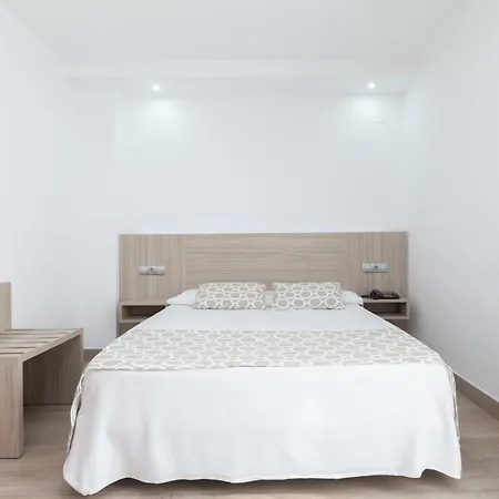 Olympia Ronda Ii 3*